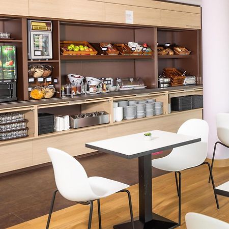 B&B Hotel Kiel-City Esterno foto