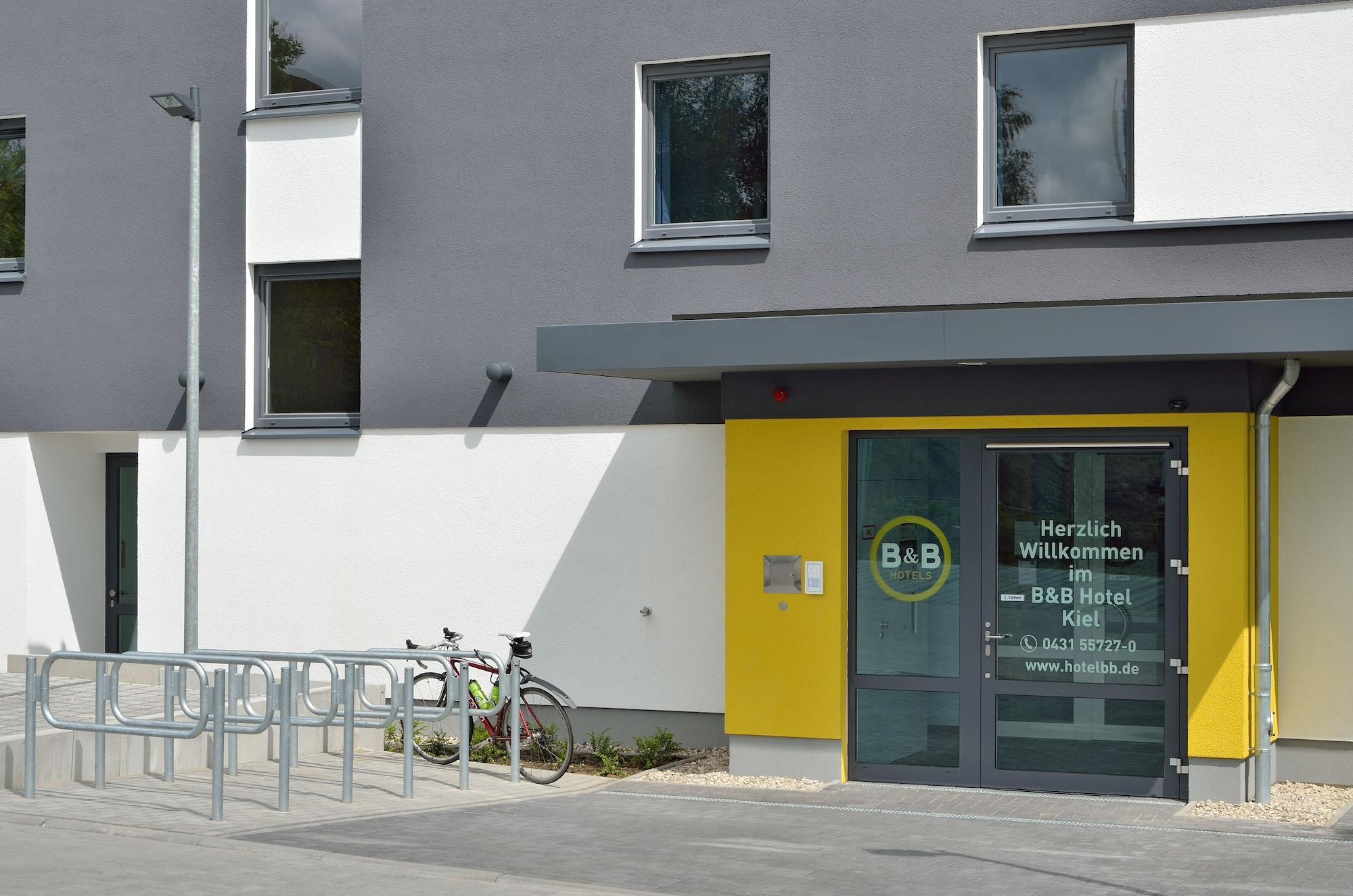 B&B Hotel Kiel-City Esterno foto