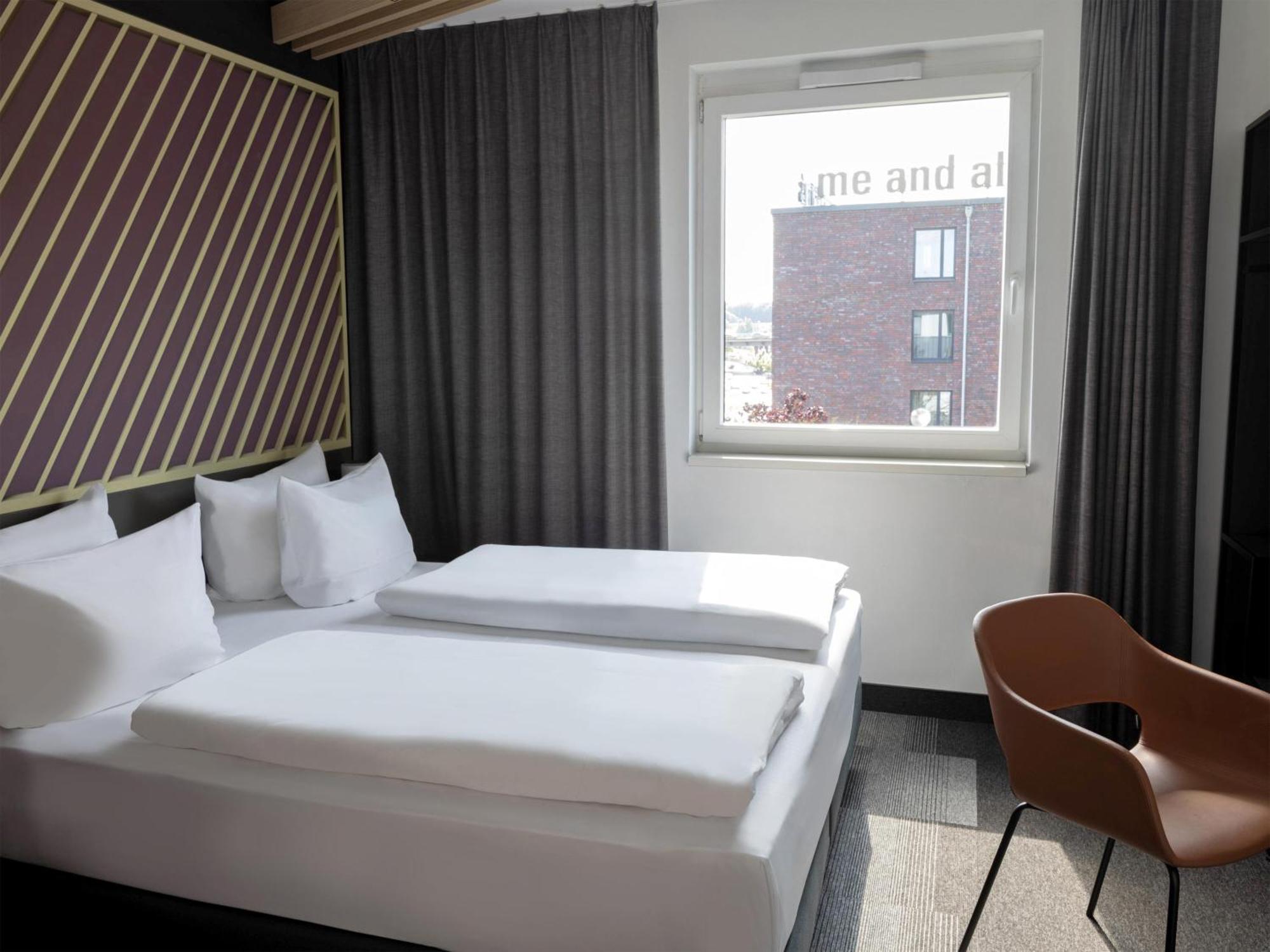 B&B Hotel Kiel-City Esterno foto