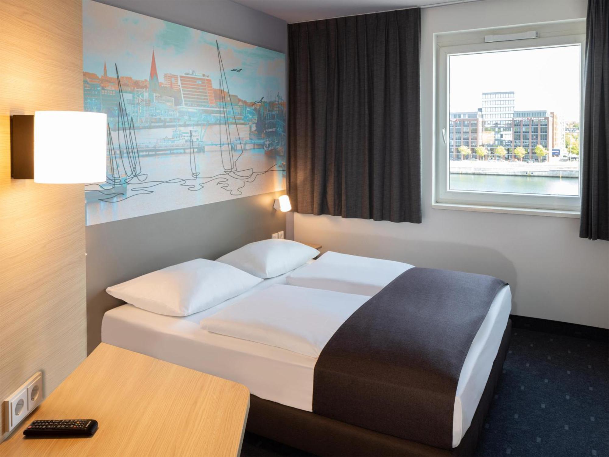 B&B Hotel Kiel-City Esterno foto